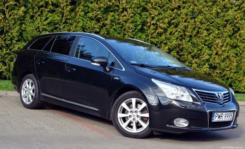 Toyota Avensis III 2009 - 2012