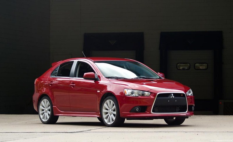 Mitsubishi Lancer Sportback 2008-2012
