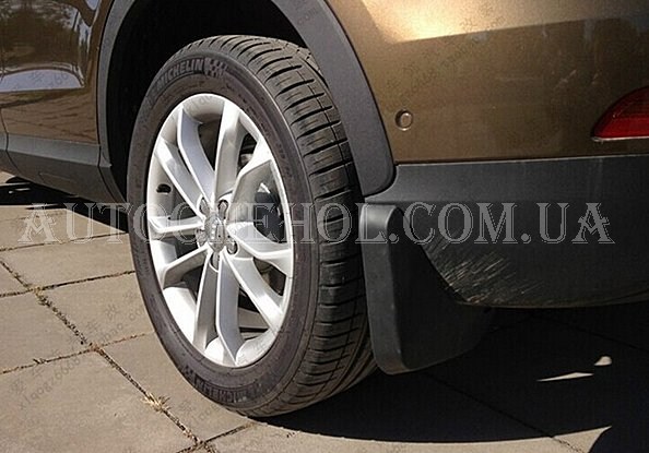Брызговики на Audi Q5 2006, брызговики для q5 оригинал(полный кт 4-шт)