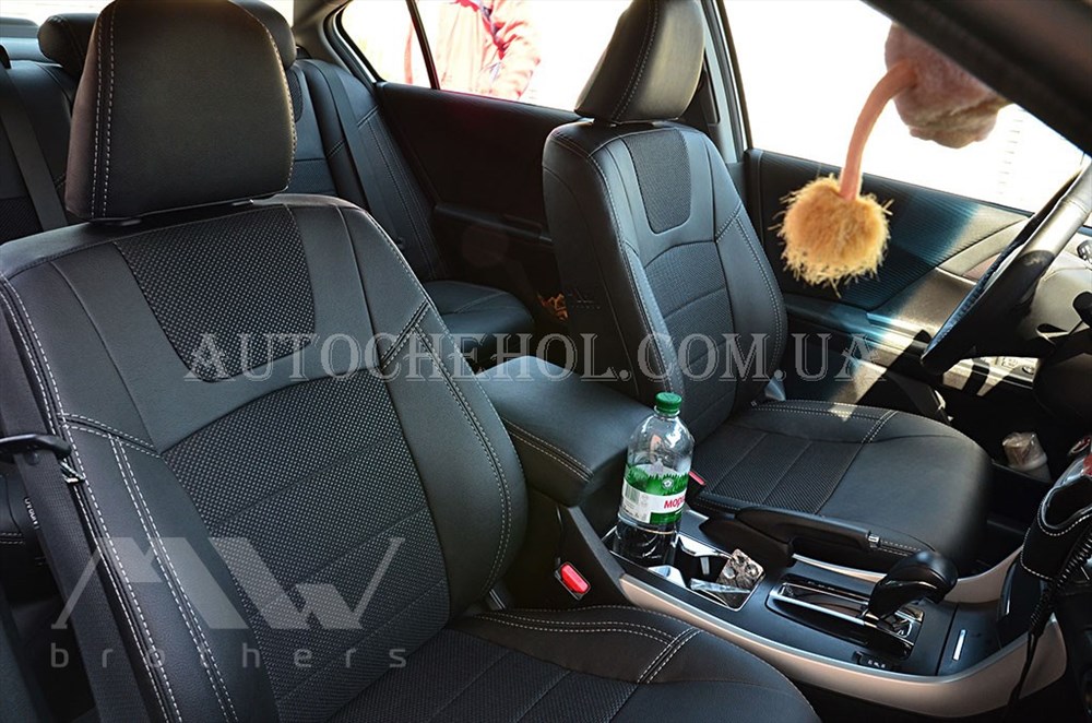 Качественные авточехлы модель динамик на Honda Accord 2013. MW Brothers