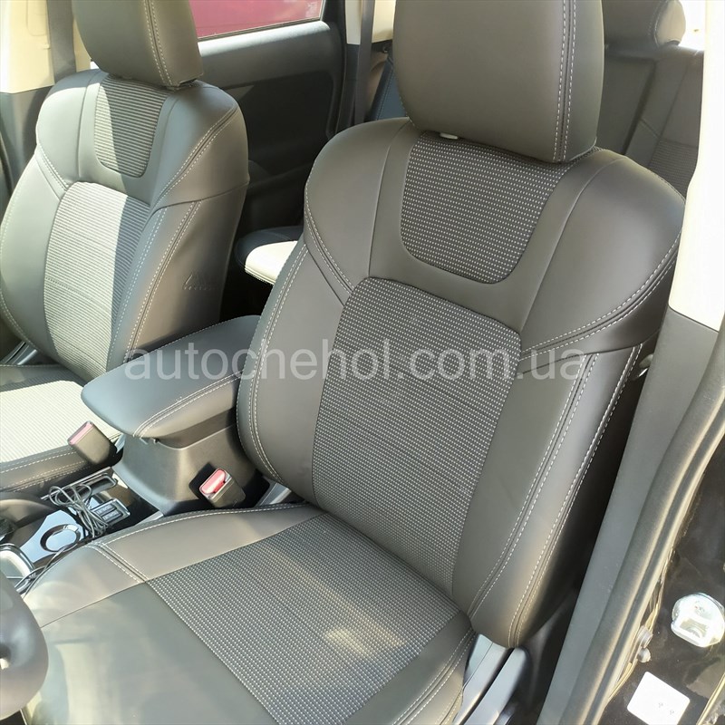 Качественные авточехлы модель динамик на Mitsubishi Outlander 2019. MW Brothers
