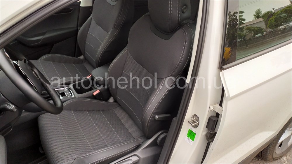 Качественные автомобильные чехлы на сиденья Skoda Karoq, Premium style