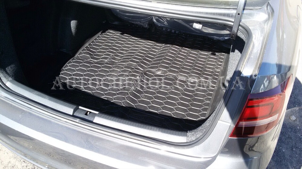 Черный качественный коврик в багажник Volkswagen Jetta 2011, autogumm