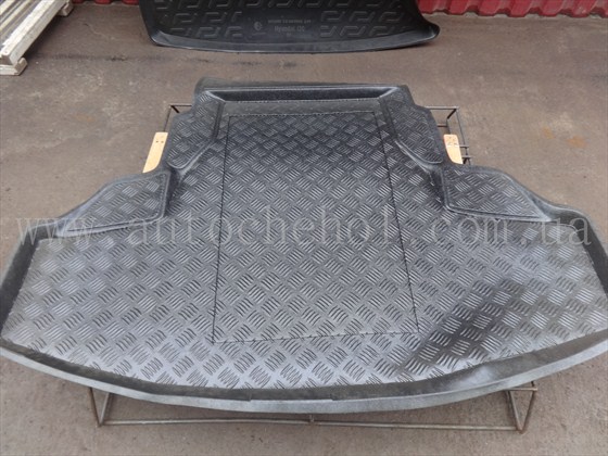 Черный качественный коврик в багажник HONDA ACCORD 2008, ПОЛЬША