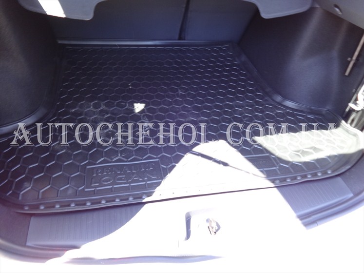 Черный качественный коврик в багажник Renault Logan 2012, autogumm