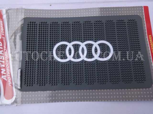Силиконовый фирменный коврик на торпеду Audi 80 B4