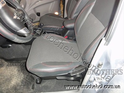 Чехлы Mitshubishi Pajero Sport II марки MW_BROTHERS