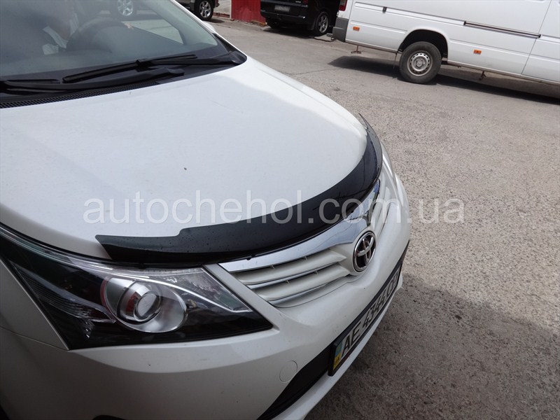 Дефлектор капота на toyota avensis 3, мухобойка на авенсис, EGR, австралия