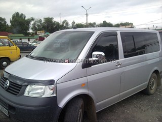 Мухобойка на Volkswagen T5, дефлектор капота на Т5. 