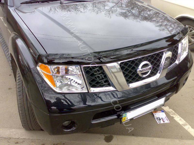 Мухобойки на NISSAN PATHFINDER, EGR