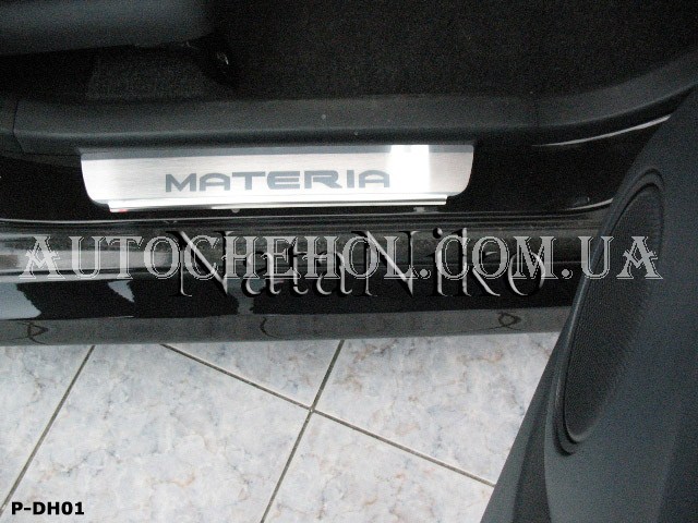 Накладка на пороги Daihatsu Materia 2008, premium, 4 штуки