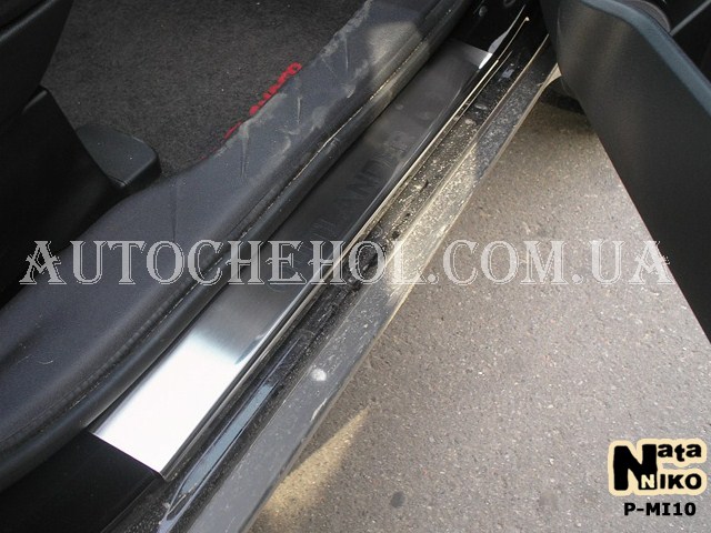 Накладка на пороги Mitsubushi Outlander XL, premium, 4 штуки