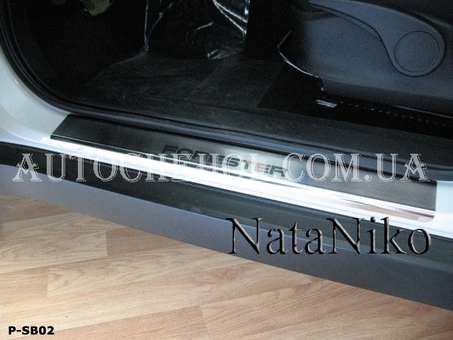 Накладка на пороги Subary Forester 2008, premium, 4 штуки