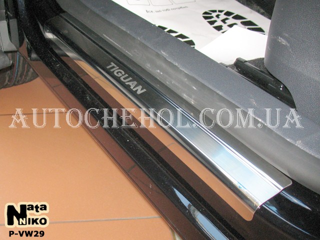 Накладка на пороги Volkswagen Tiguan 2007, premium, 4 штуки