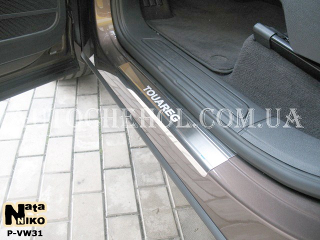 Накладка на пороги Volkswagen Toureg 2011, premium, 4 штуки