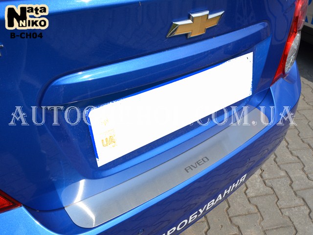 Накладка на бампер Chevrolet Aveo 2011