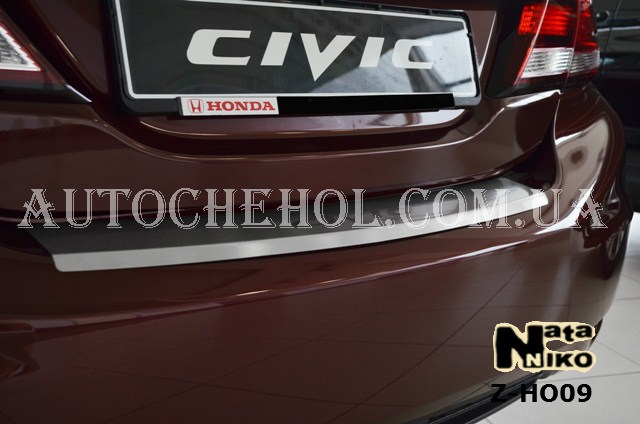 Накладка на бампер с загибом Honda Civic