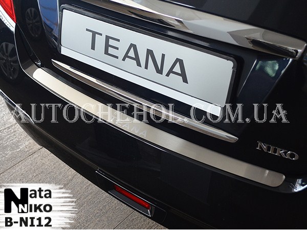 Накладка на бампер Nissan Teana