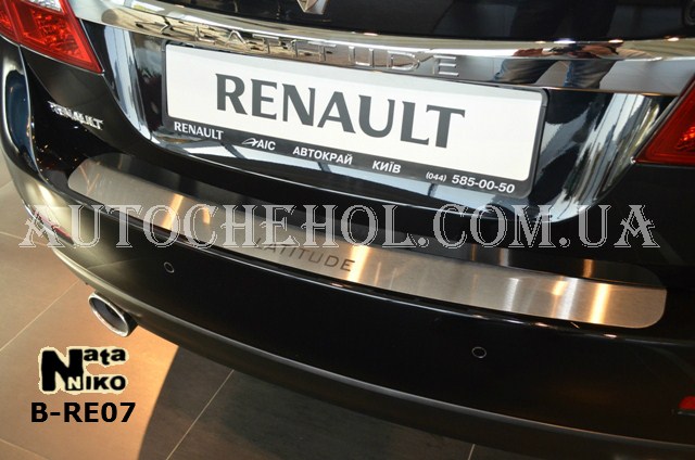 Накладка на бампер Renault Latitude