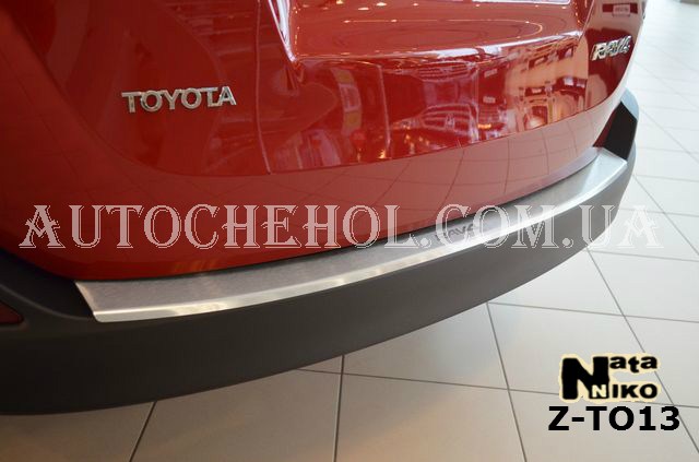 Накладка на бампер с загибом Toyota Rav 4