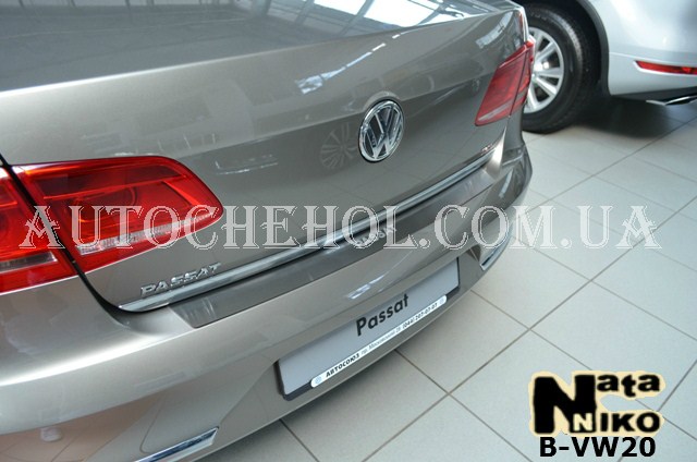 Накладка на бампер Volkswagen Passat B7