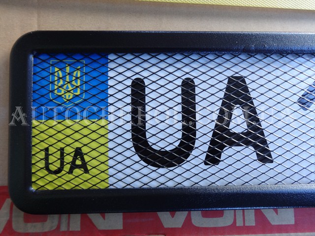 Черная металлическая рамка для номера авто, рамка номера черная с решеткой