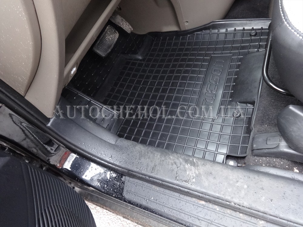 Качественные черные резиновые коврики Hyundai Tucson, AVTOGUMM