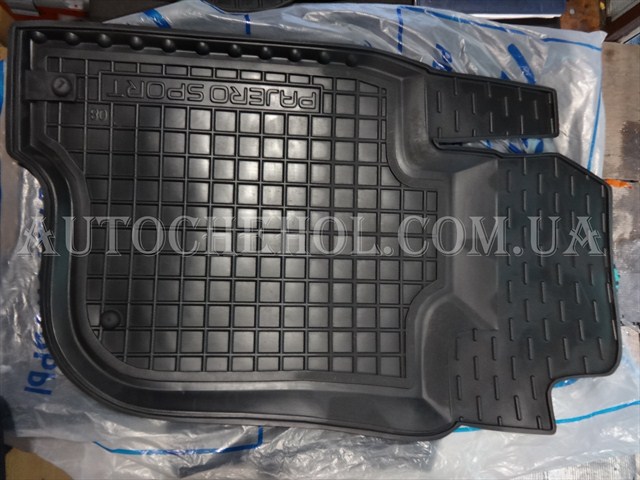 Качественные резиновые коврики в салон Mitshubishi Pajero Sport 2008, autogumm