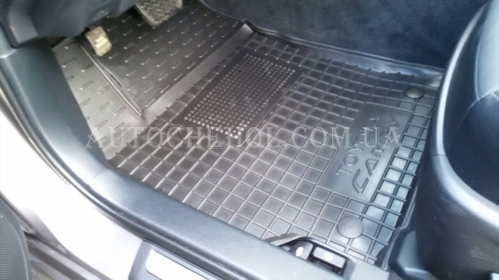 Резиновые коврики в салон Toyota Camry 50, автогум