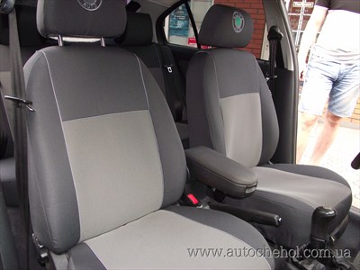 Автомобильные чехлы на Skoda Octavia tour, производитель АвтоМир
