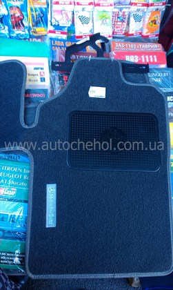 Текстильные коврики на Mersedes Vito