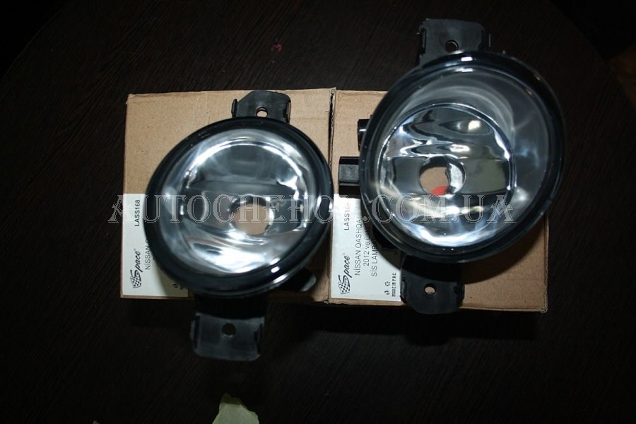 Противотуманные фары на Nissan Qashqai 2010, 2 штуки