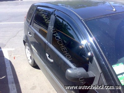 Ветровики на Ford Fiesta