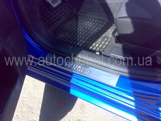 Накладки на внутренние пороги - защита порогов Mitsubishi Lancer X 