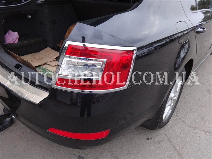 Хром накладка на задние фары - хромированные стопы для Skoda Octavia A7, Тайвань