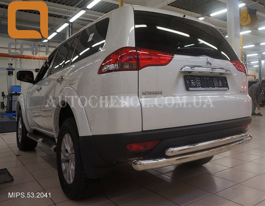 Защита заднего бампера на Mitsubishi Pajero Sport 2008 двойная