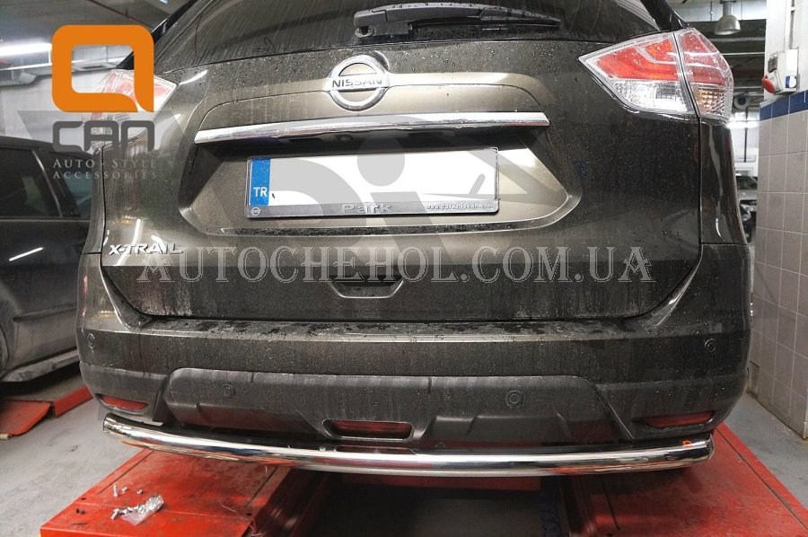 Защита заднего бампера на Nissan X-Trail 2014
