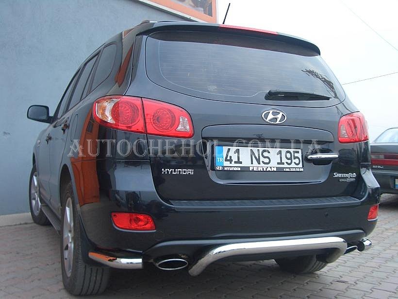 Защита заднего бампера на Hyundai Santa Fe 2006 изогнутая ST-Line