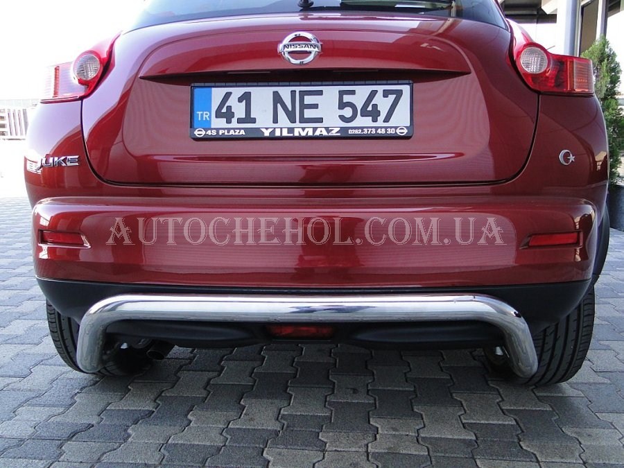 Защита заднего бампера на Nissan Juke 2010, изогнутая, ST-Line