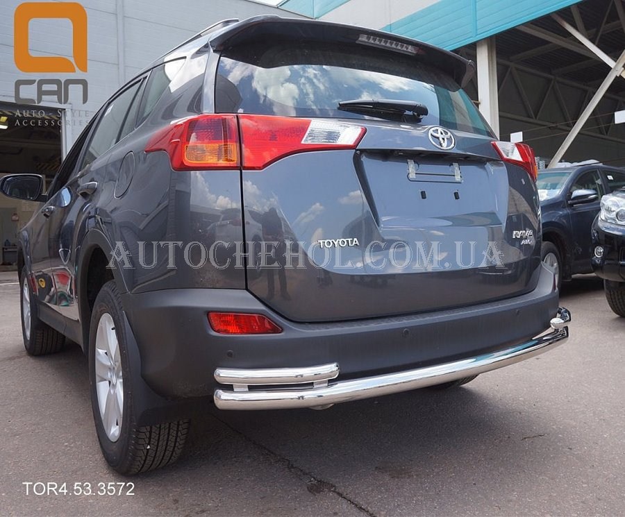 Защита заднего бампера на Toyota Rav 4 2013 ровная с углами