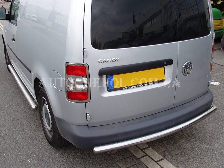 Защита заднего бампера на Volkswagen Caddy